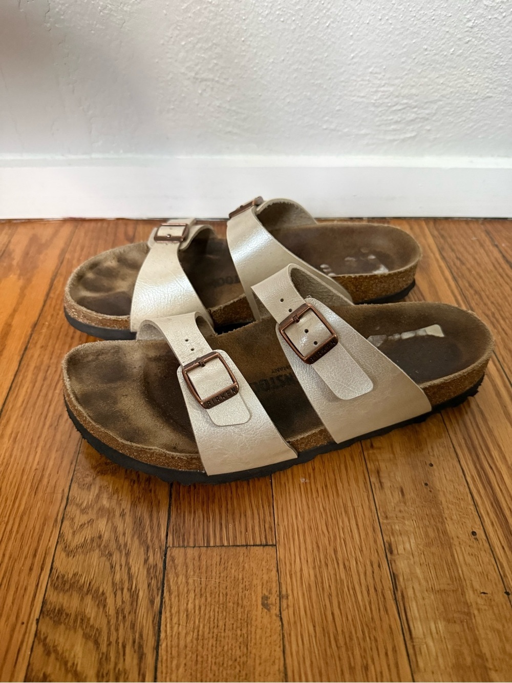 Birkenstock Sydney Birko-Flor Graceful Pearl White Double Strap Sandal Size EU41